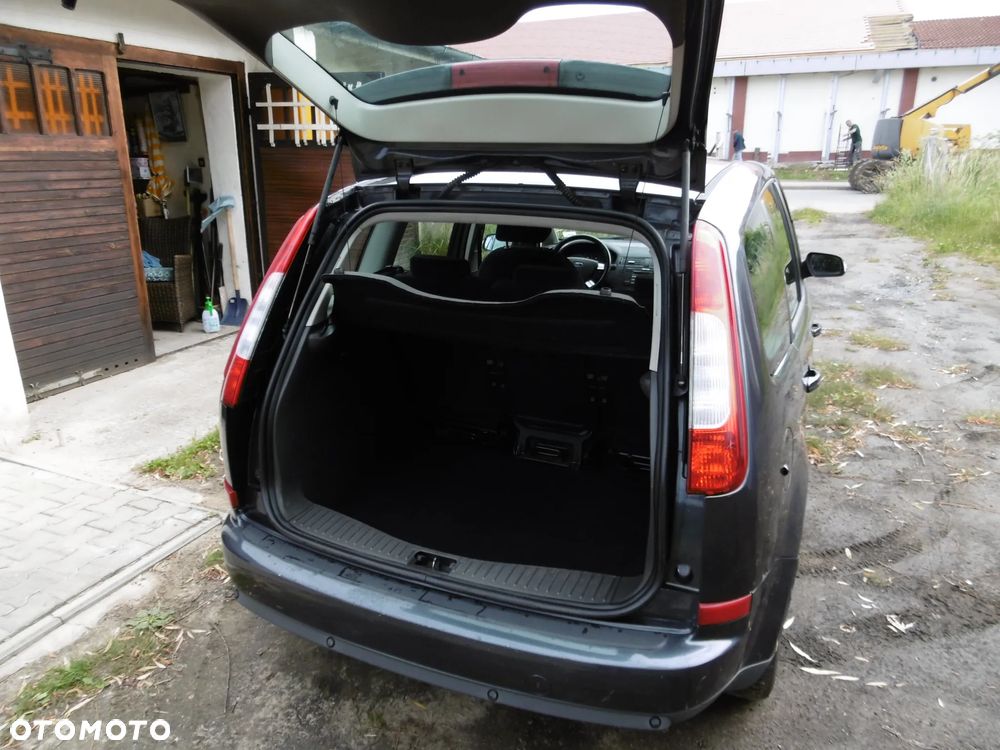 Ford C-MAX - 11