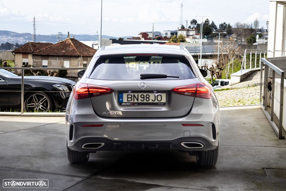 Mercedes-Benz A 250 - 6