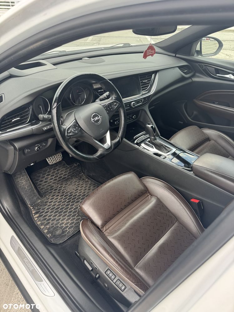 Opel Insignia 2.0 Exclusive - 11
