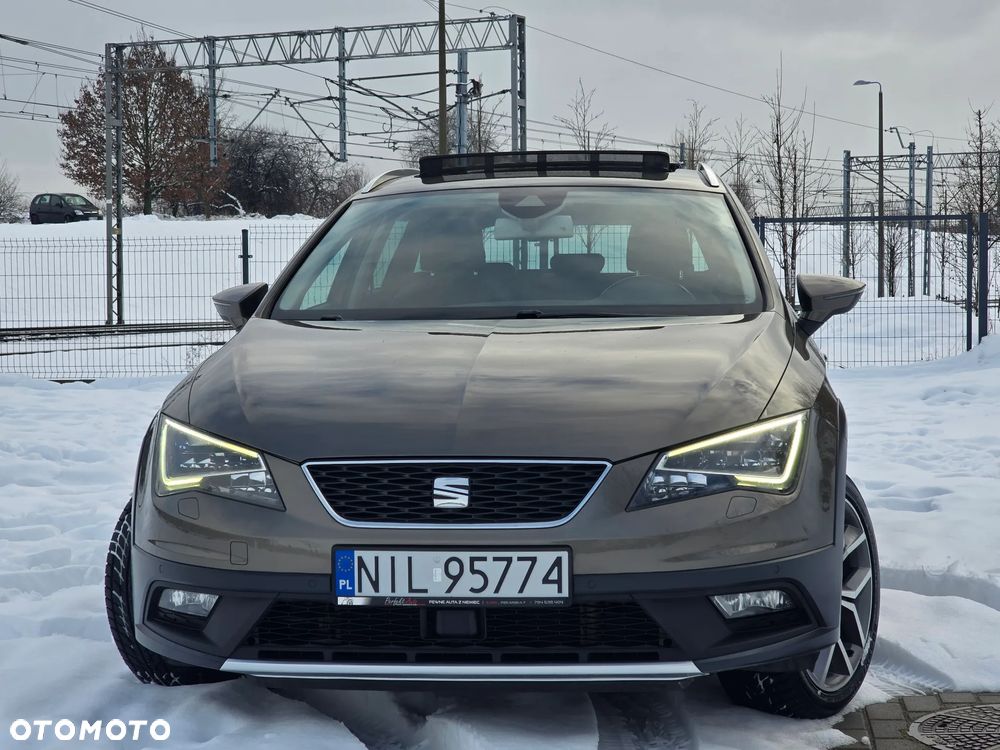 Seat Leon 2.0 TDI Start&Stop 4Drive DSG X-Perience - 4