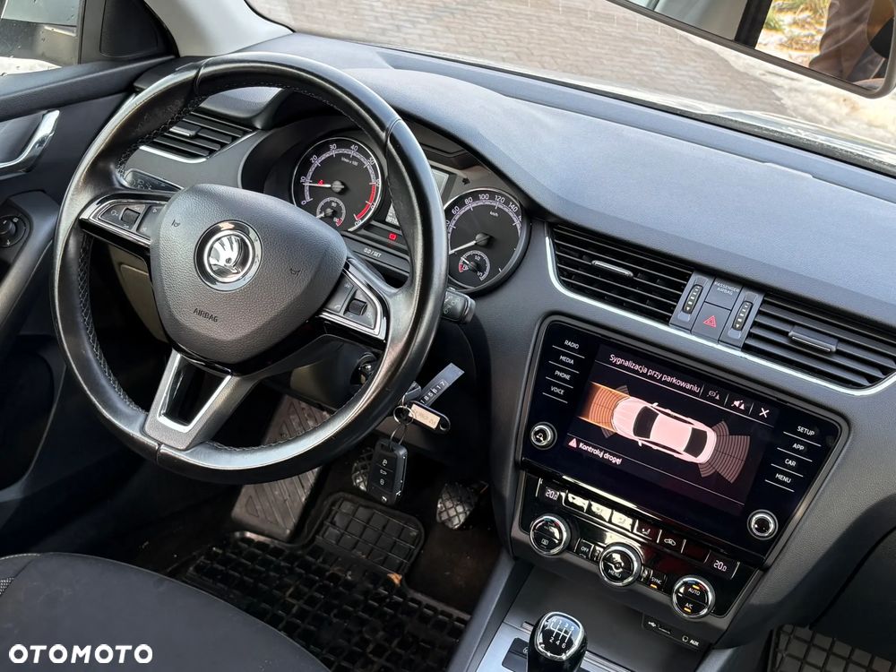 Skoda Octavia 1.5 TSI ACT Business - 12