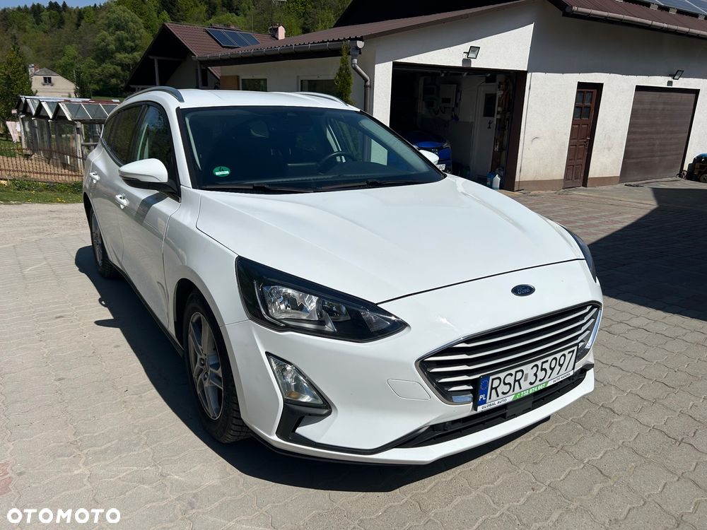 Ford Focus 1.5 EcoBlue Start-Stopp-System COOL&CONNECT DESIGN - 33
