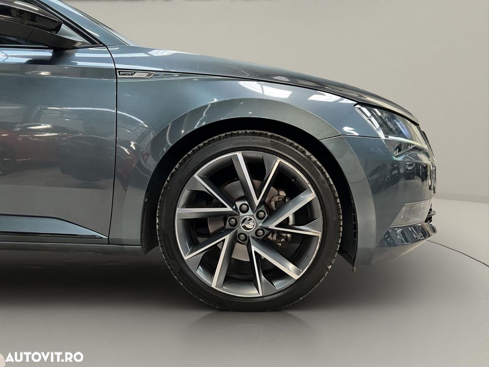 Skoda Superb 1.4 TSI ACT DSG SportLine - 39