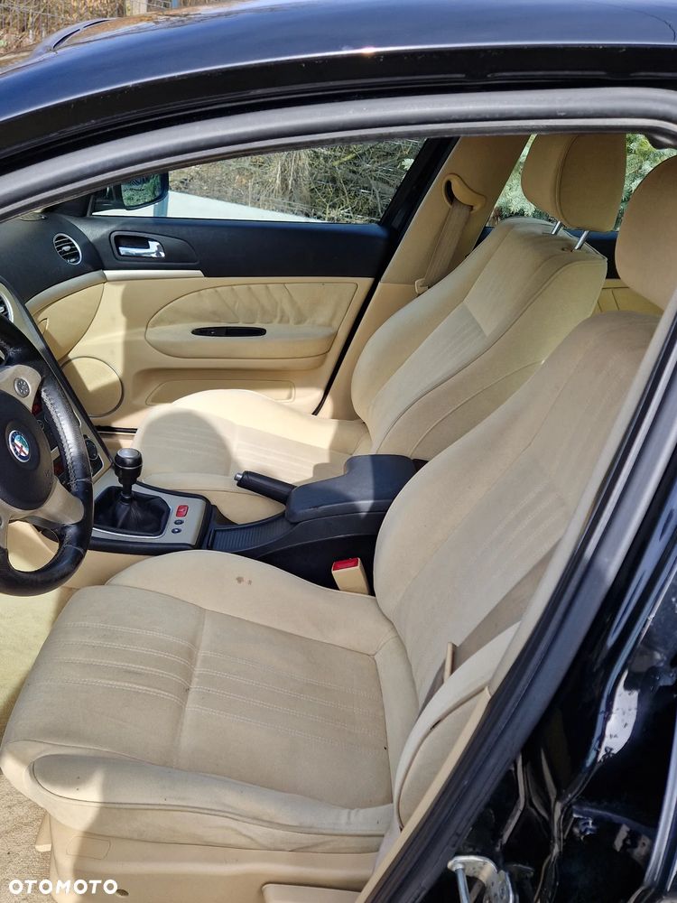 Alfa Romeo 159 2.2 JTS 16V Progression - 12