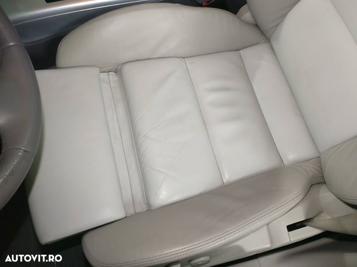 Audi A6 - 8