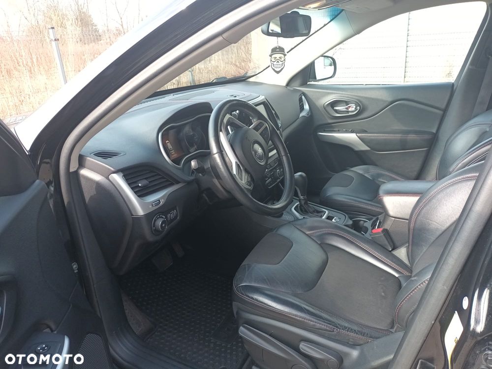 Jeep Cherokee 3.2 V6 Pentastar Active Drive Lock Autom Trailhawk - 9