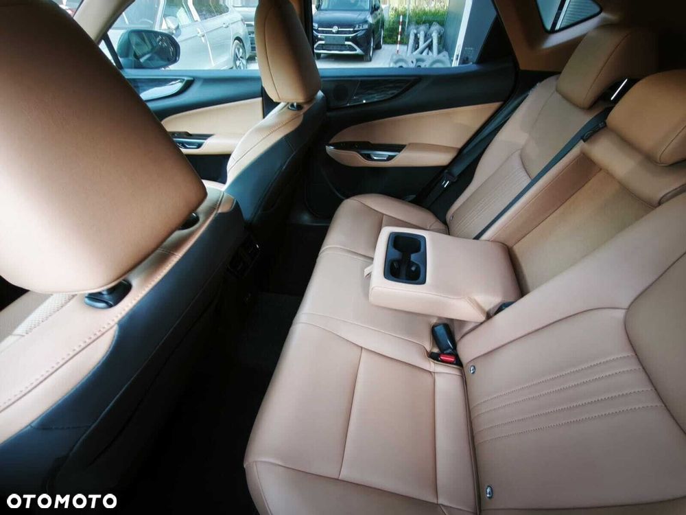 Lexus NX 350h Prestige 2WD - 19