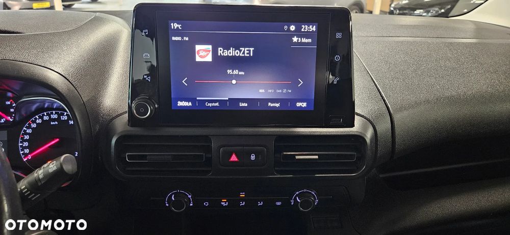 Opel Combo 1.5 CDTI Enjoy S&S - 12