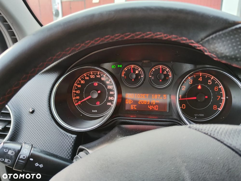 Fiat Bravo 1.4 T-JET 16V Dynamic - 31