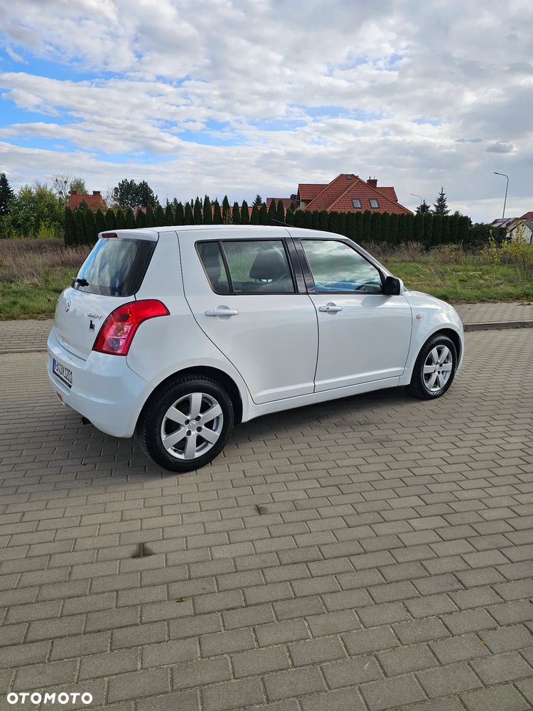 Suzuki Swift 1.3 Comfort - 10