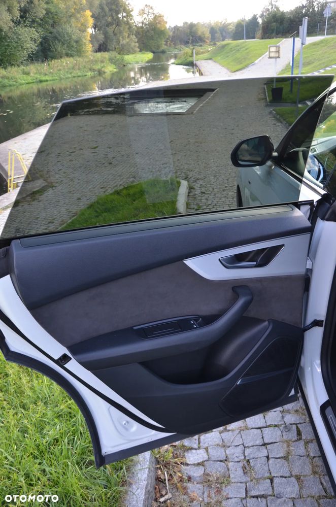 Audi Q8 - 18