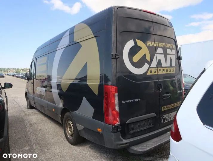 Mercedes-Benz SPRINTER MAXI - 2