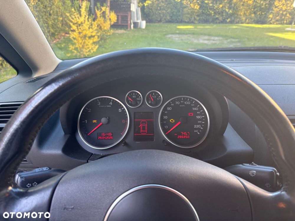 Audi A2 1.4 - 6