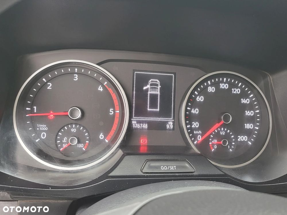 Volkswagen CRAFTER 2.0 TDI 140KM - 6