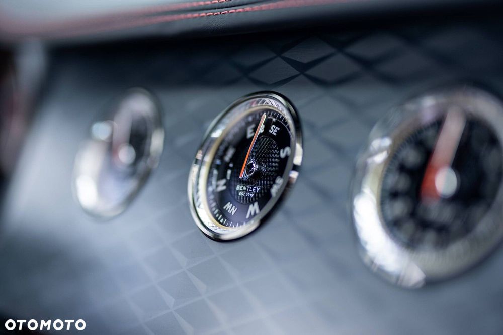 Bentley Continental GT - 13