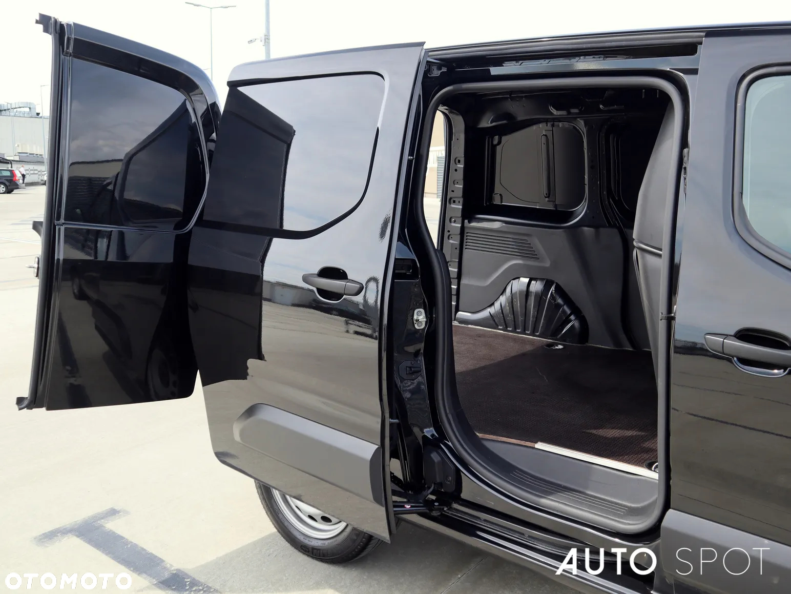 Toyota Proace City Furgon Active 1.5 D-4D 100 KM - 11