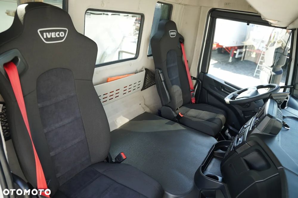 Iveco X- WAY 480 / 8x4 / WYWROTKA TYLNOZSYPOWA - 5,6 M / HYDROKLAPA / OPONY 100% / EURO 6 - 36