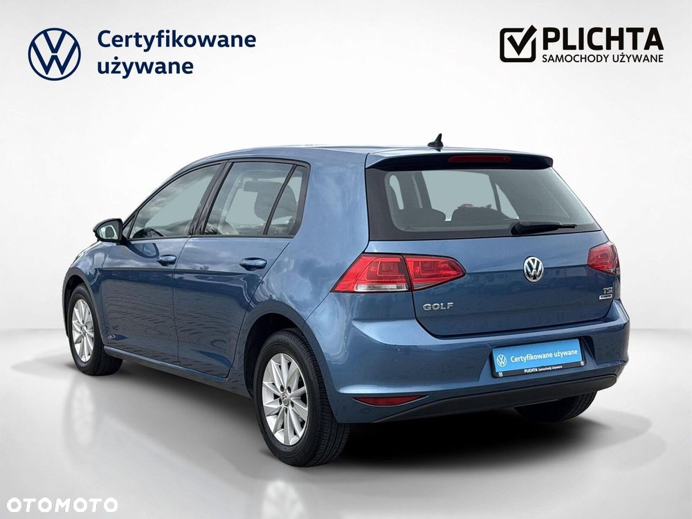 Volkswagen Golf - 4