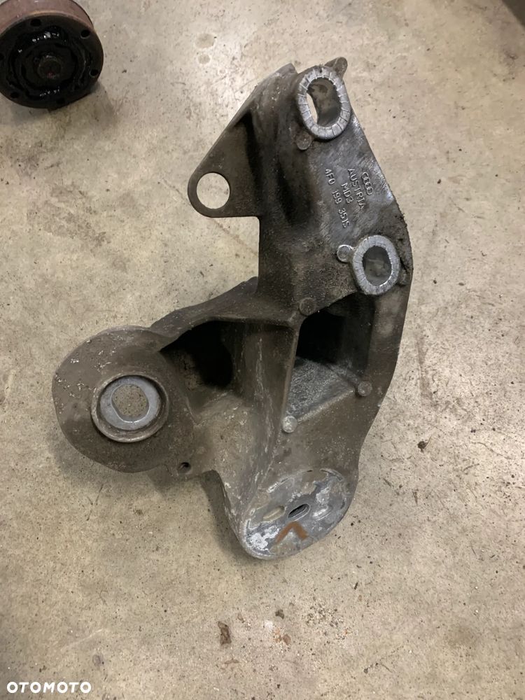 Łapa wspornik mocowanie silnika 4F0199352M 4F0199351S A6 C6 FL Lift 2.7 TDI - 4