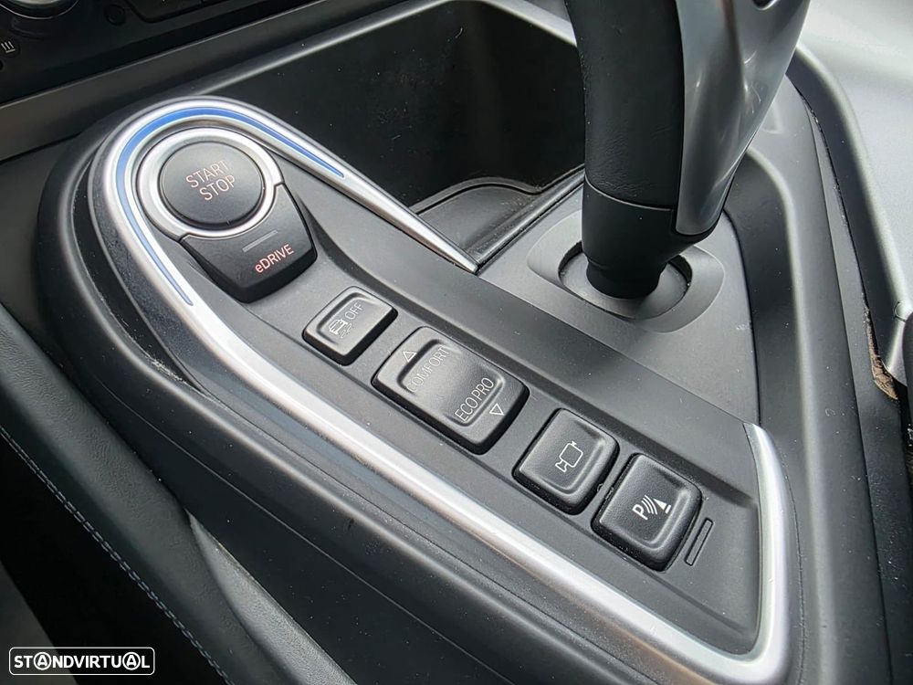 BMW i8 Standard - 21