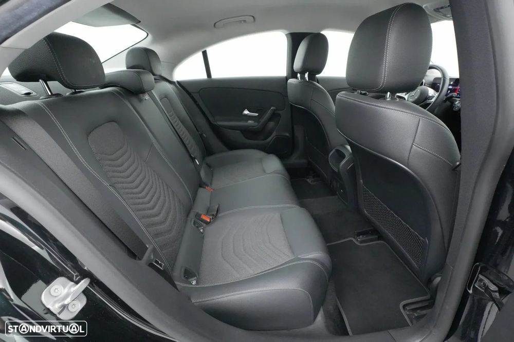 Mercedes-Benz CLA 180 d Progressive Aut. - 25