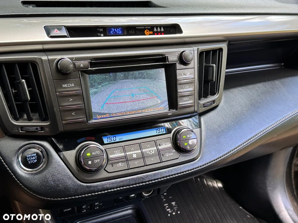 Toyota RAV4 - 19