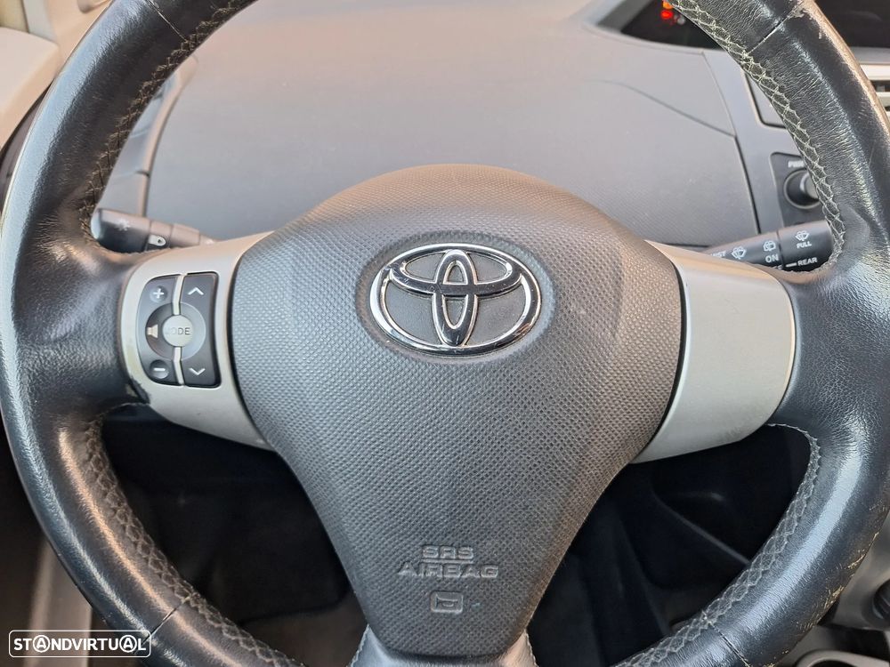 Toyota Yaris 1.0 VVT-i Sol High Pack - 13