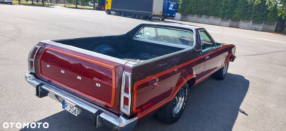 Ford Ranchero - 11