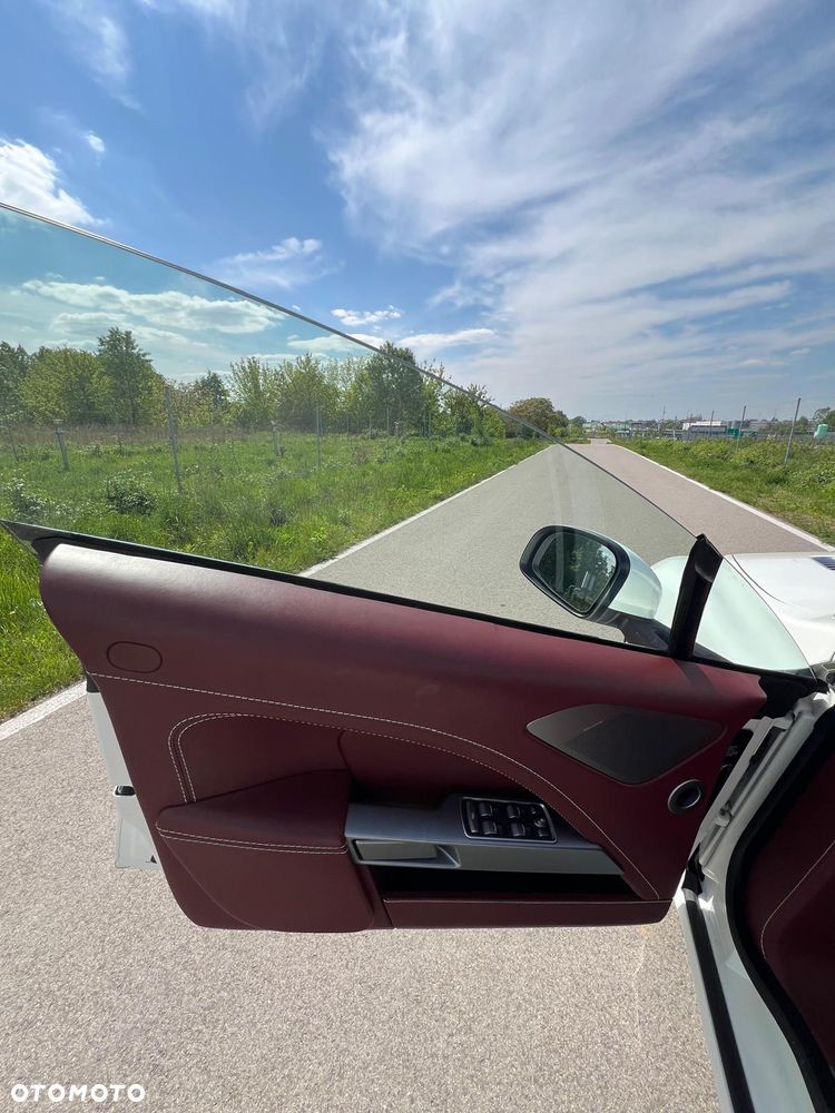 Aston Martin Rapide S - 5