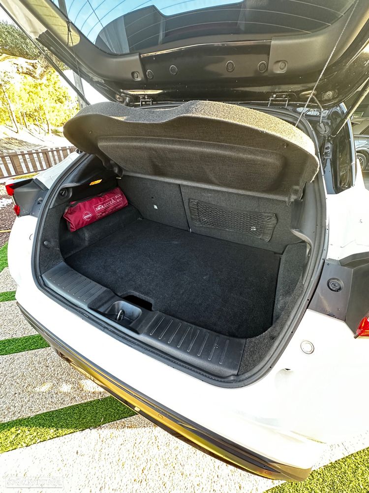 Nissan Juke 1.0 DIG-T N-Design C.Two Tone S.DCT - 10