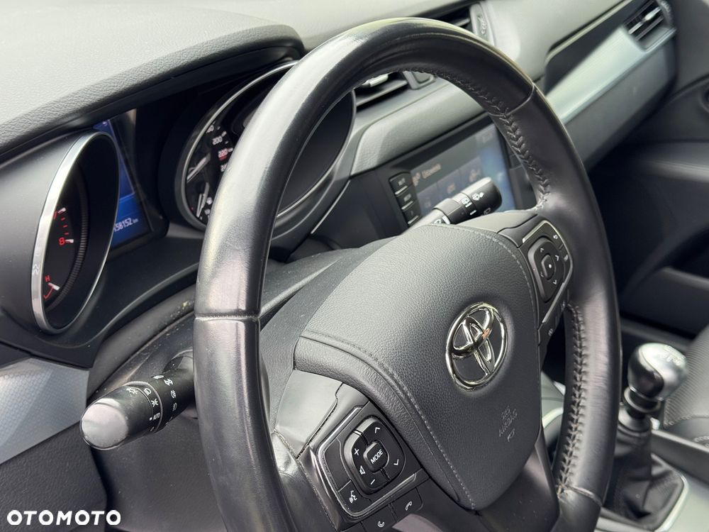 Toyota Avensis Touring Sports 1.8 Edition S+ - 36