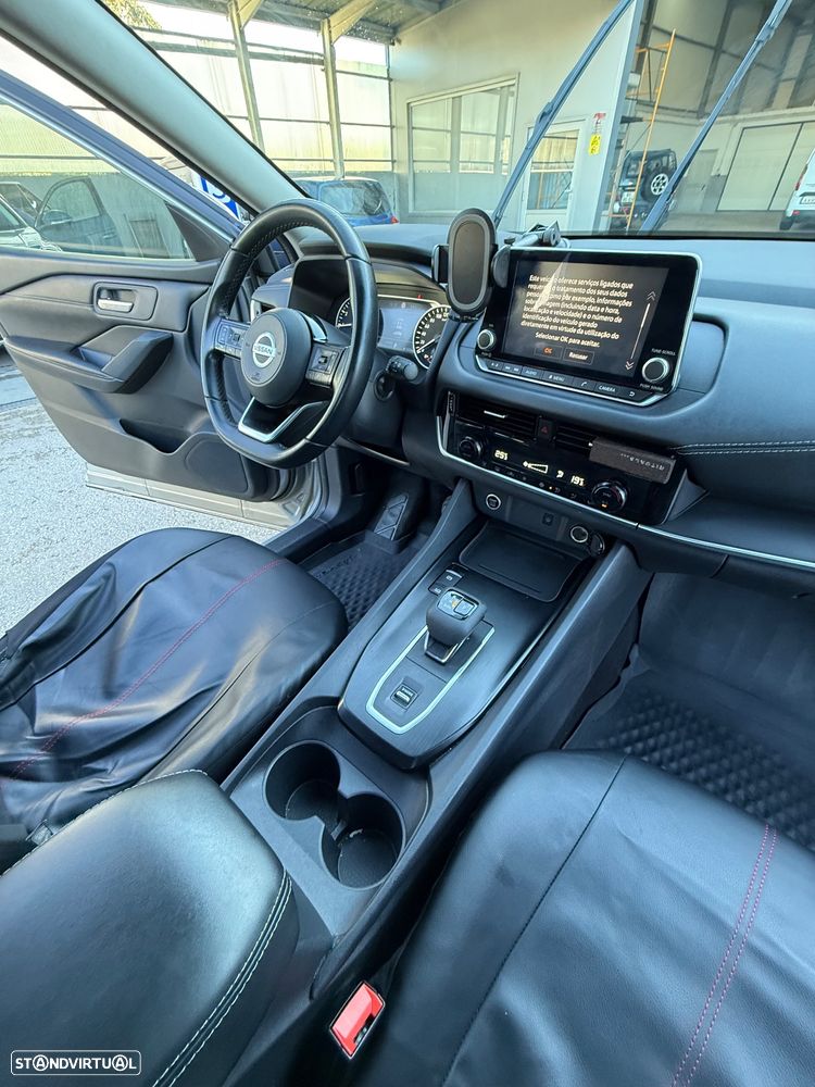 Nissan Qashqai +2 - 22