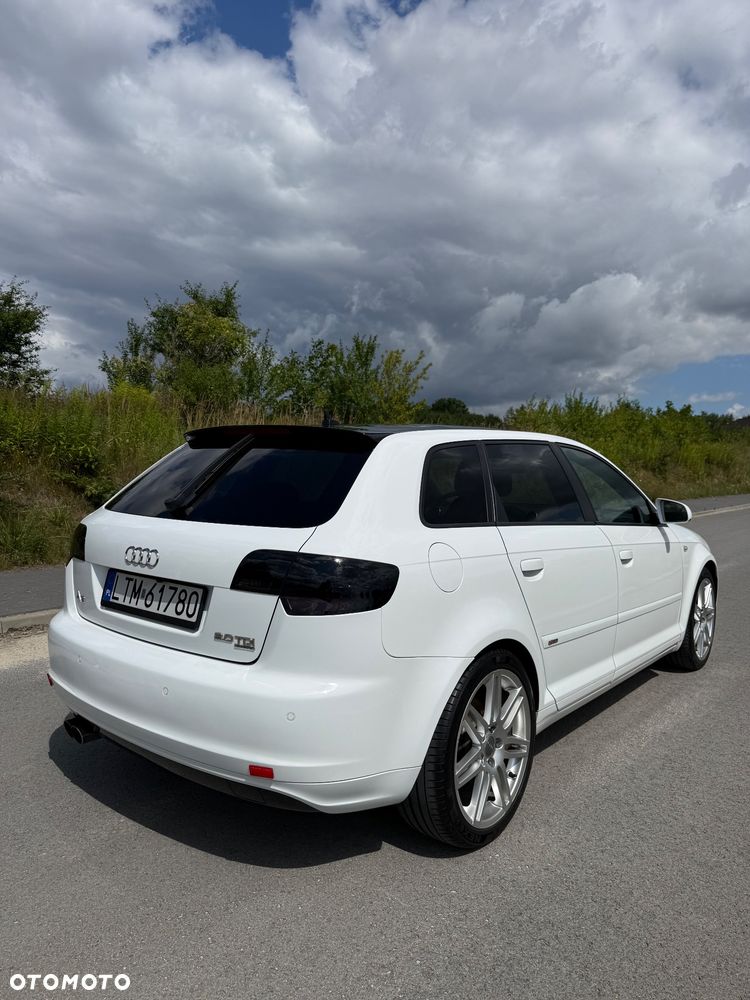 Audi A3 Sportback 2.0 TDI DPF Quattro Ambiente - 1