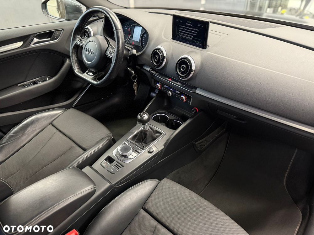 Audi A3 Sportback 2.0 TDI (clean diesel) S line Sportpaket - 11