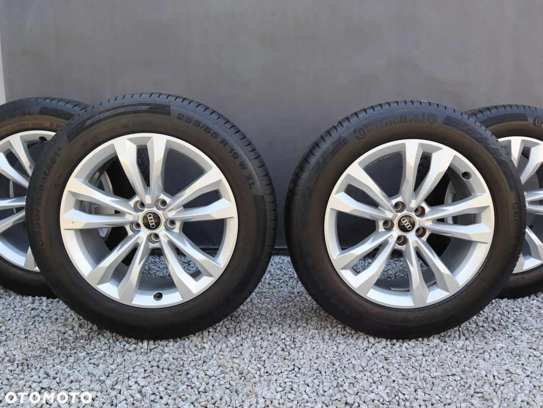 Koła Felgi Audi OEM Q7 SQ7 19" 4M0601025CH Continental 2024r Super Stan - 1