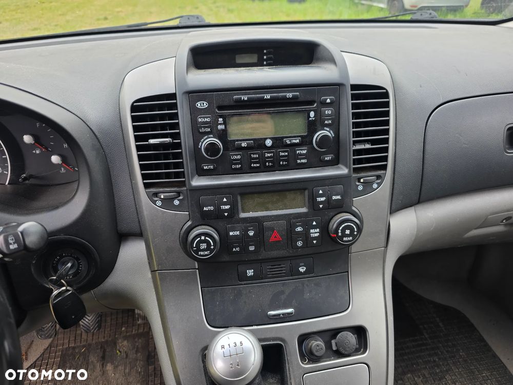 Kia Carnival 2.9 CRDi LX - 19