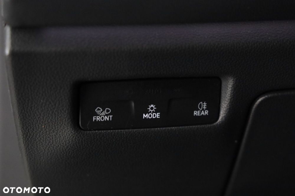 Volkswagen Passat - 22