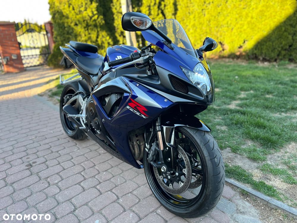 Suzuki GSX-R - 3
