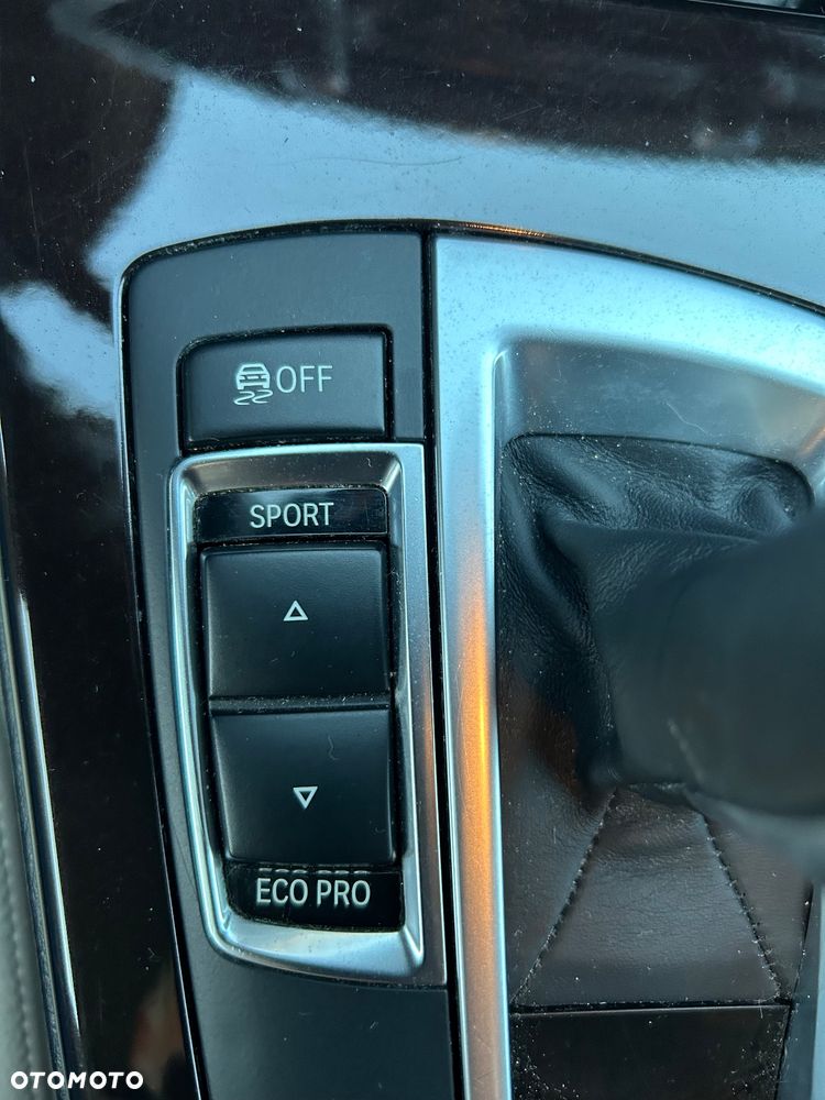 BMW X4 xDrive28i xLine - 17