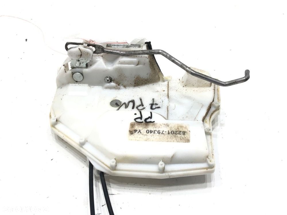 ZAMEK DRZWI PRAWY PRZÓD  SUZUKI SX4 (EY, GY) 2006 - 2022 1.6 DDIS (RW 416D) 66 kW [90 KM] olej - 2