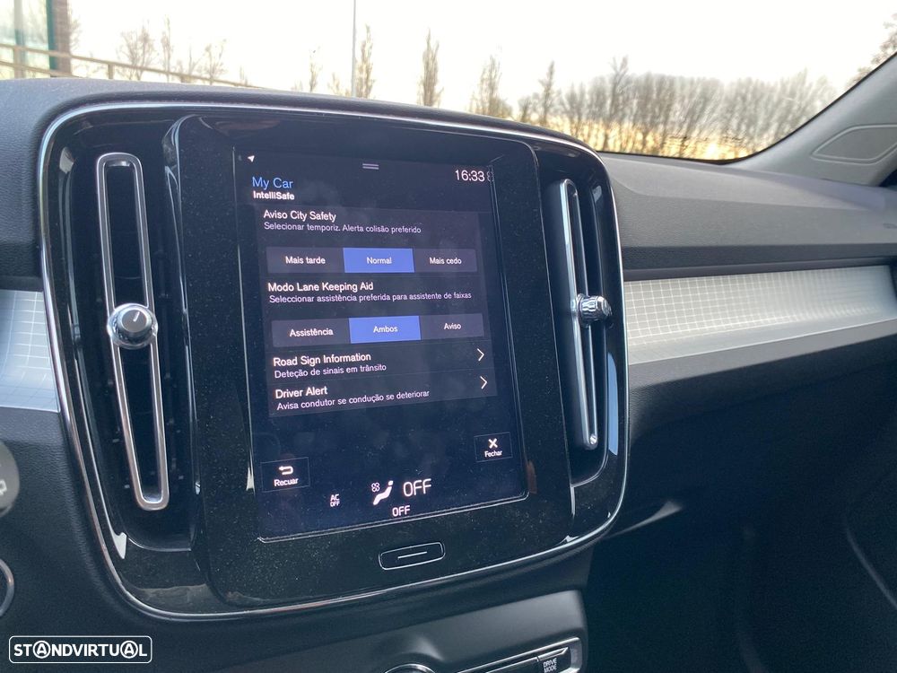 Volvo XC 40 1.5 T5 PHEV Momentum Plus - 24