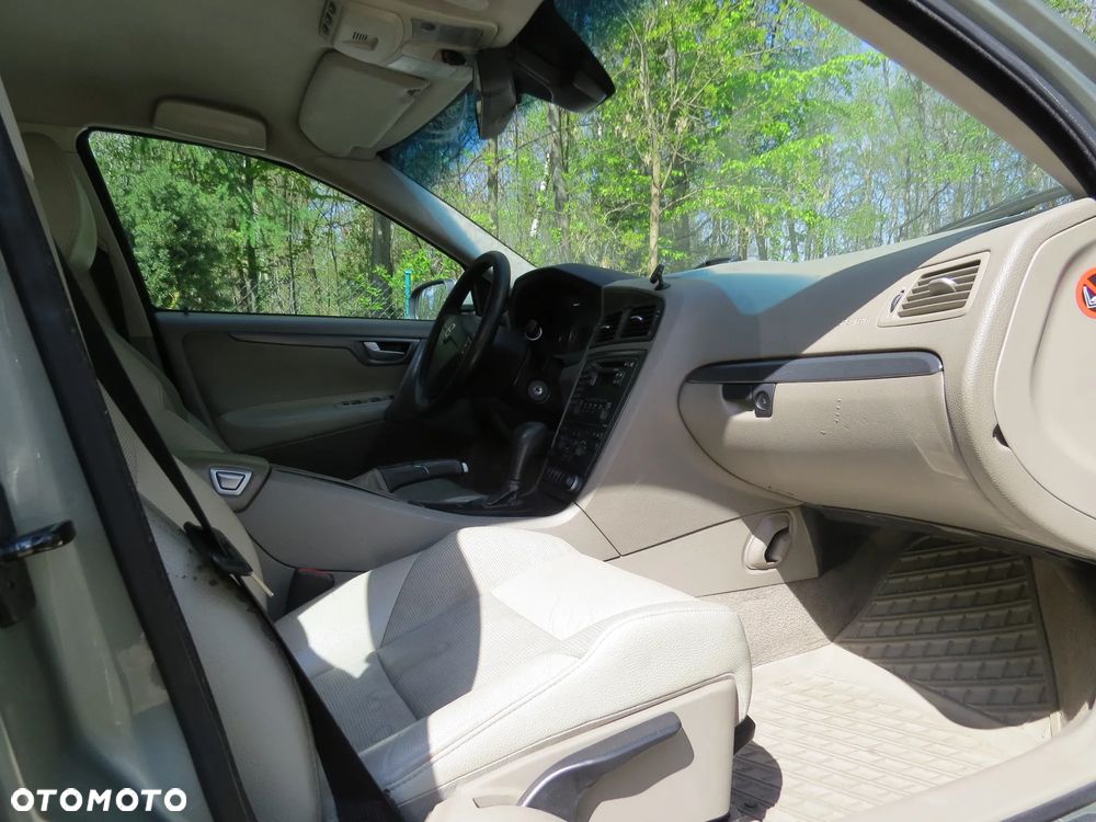 VOLVO S60 I LIFT 2.4 D5 LAKIER 471-46 NA CZĘŚCI - 36