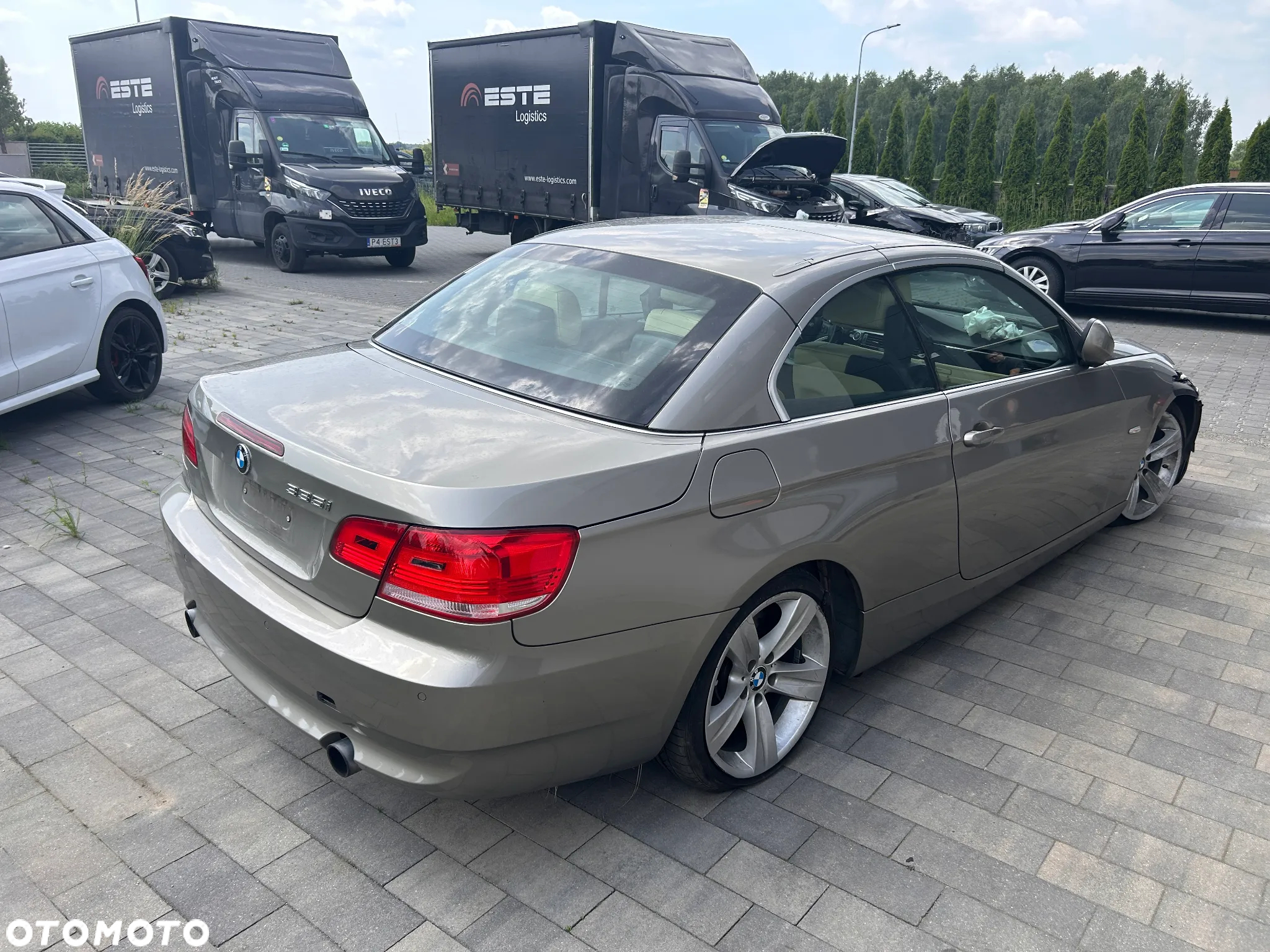 BMW Seria 3 335i Cabrio - 13