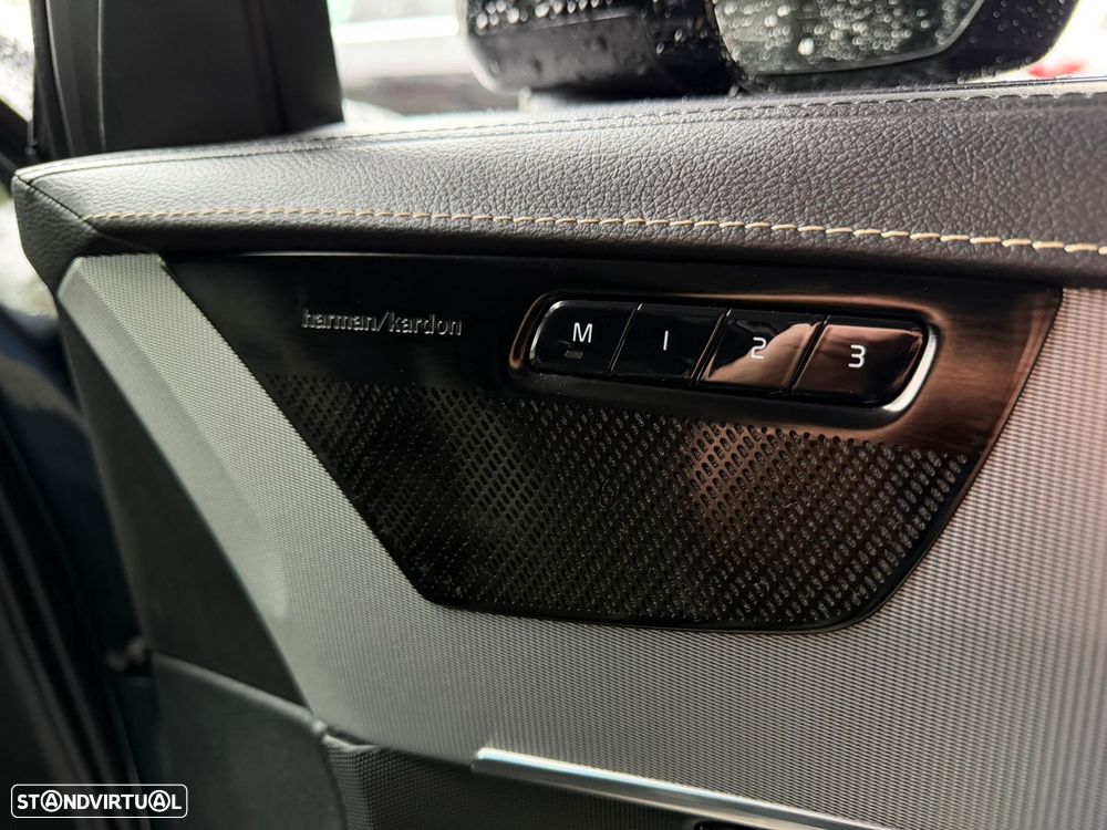 Volvo XC 90 2.0 T8 PHEV R-Design AWD - 25