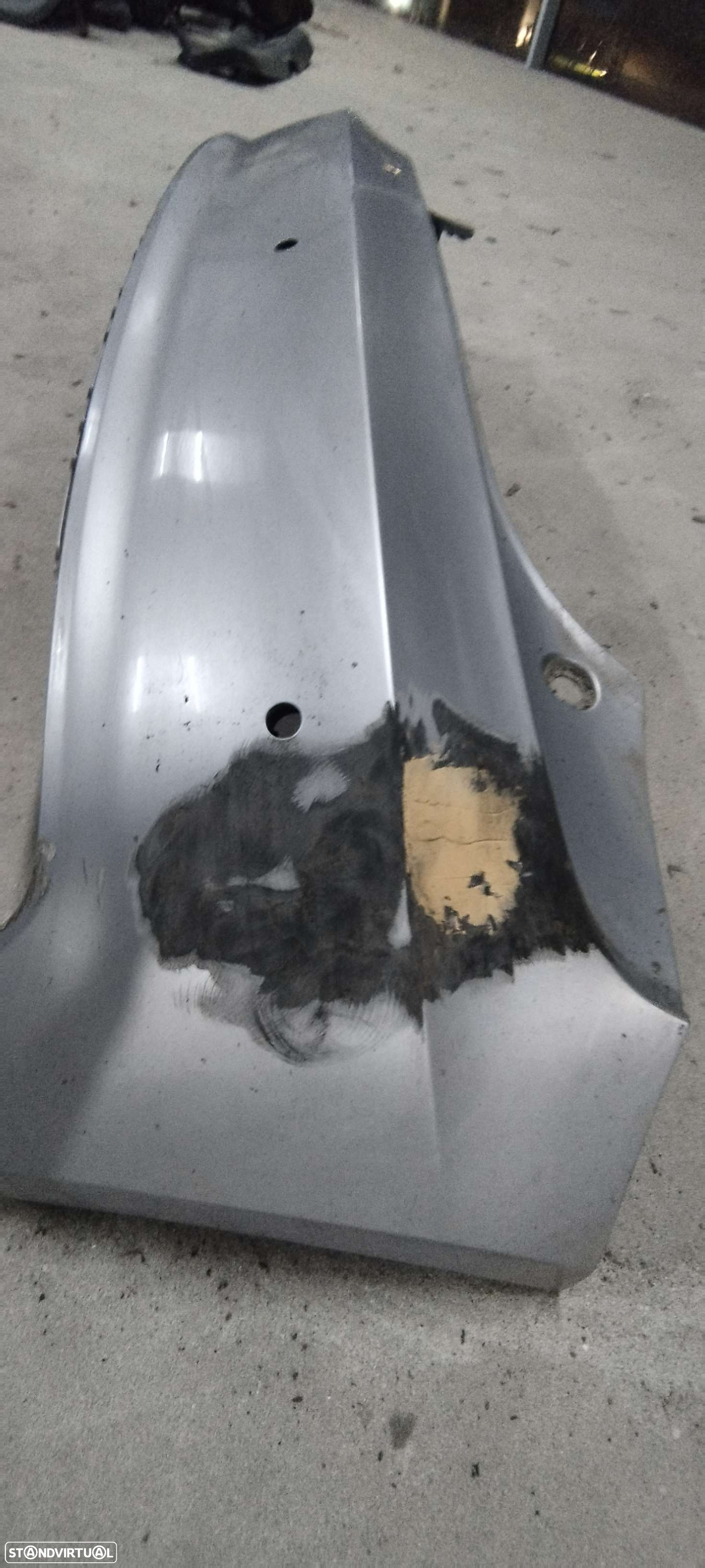 PARA-CHOQUES TRASEIRO AUDI A1 - 2