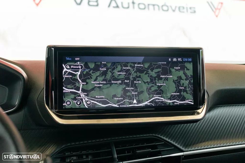 Peugeot 2008 1.2 PureTech Allure EAT8 - 12