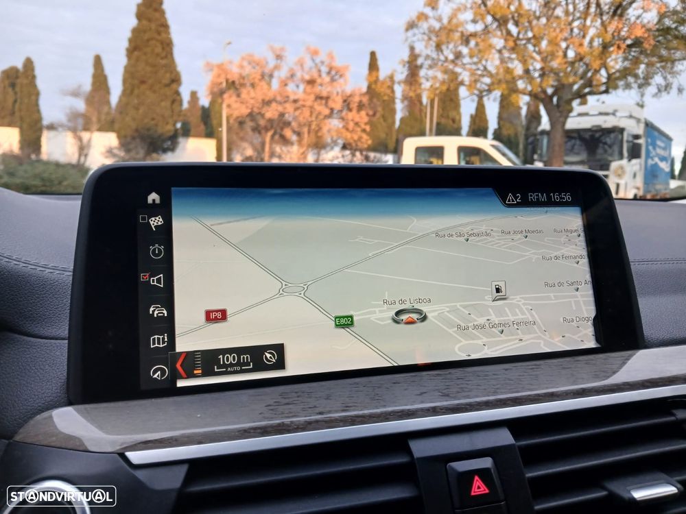 BMW X3 20 d xDrive Line Luxury - 15