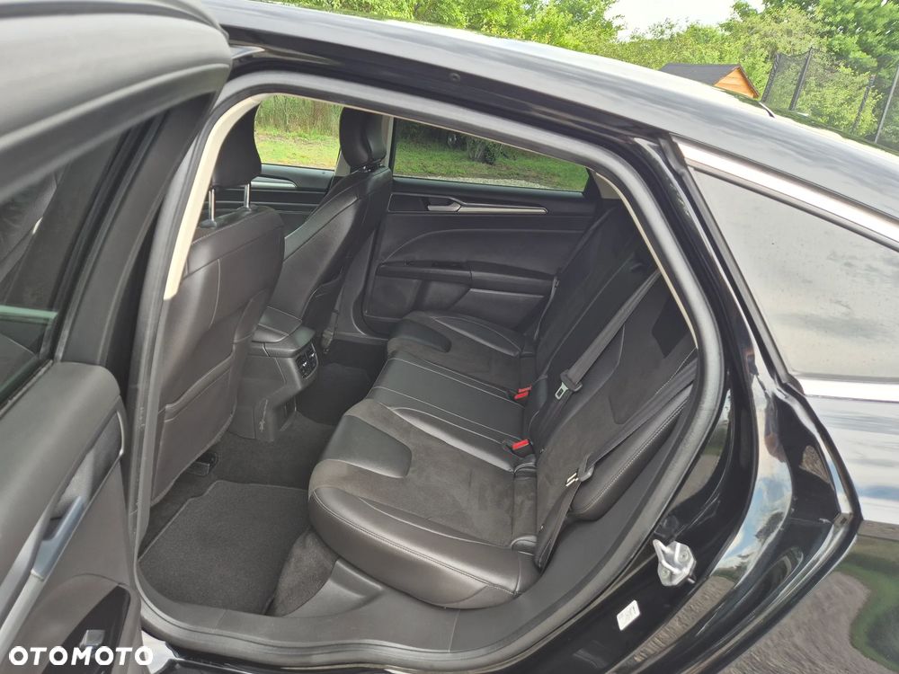 Ford Mondeo 2.0 TDCi STart-Stopp Titanium - 9