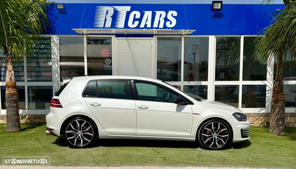 VW Golf GTI BlueMotion - 8
