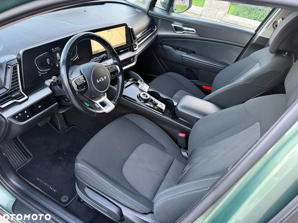 Kia Sportage ver-1-6-gdi-phev-2wd-vision - 12